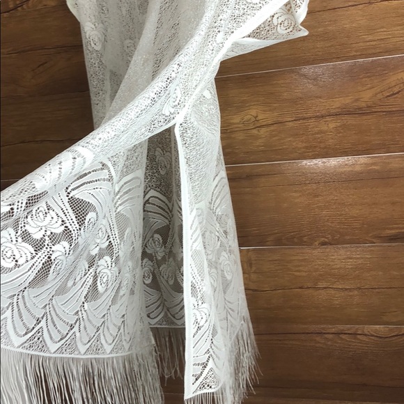 Beautiful crochet swimwear cover up for women - Picture 10 of 10